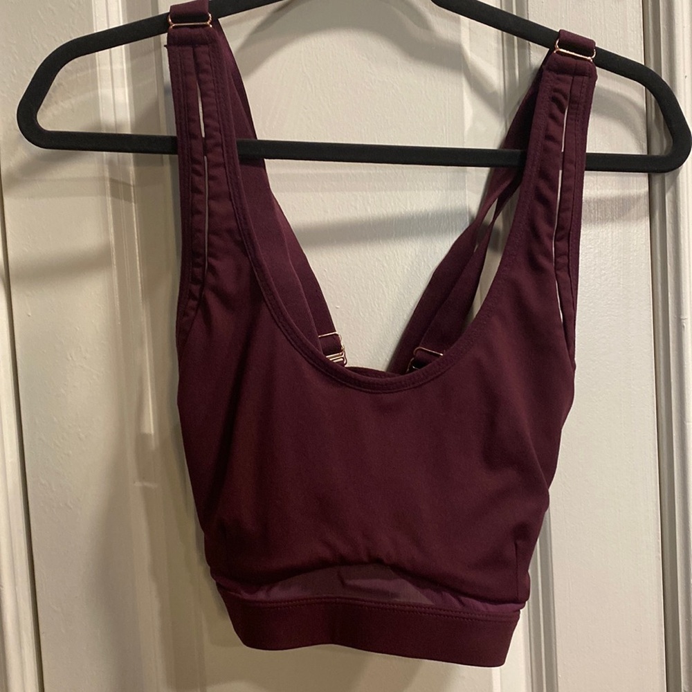 Fabletics XL maroon sport bra